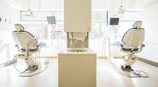 image of a dentist chair