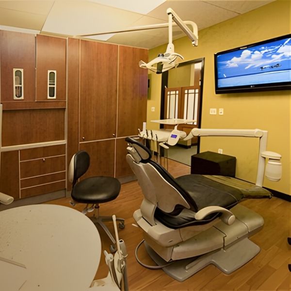 a treatment room at BeaverBrooke Dental in Sandy